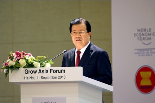 Deputy PM Trinh Dinh Dung attends the opening ceremony of the Growth Asia Forum, one of the events of the World Economic Forum on ASEAN, Ha Noi, September 11, 2018 - Photo: VGP/Nhat Bac