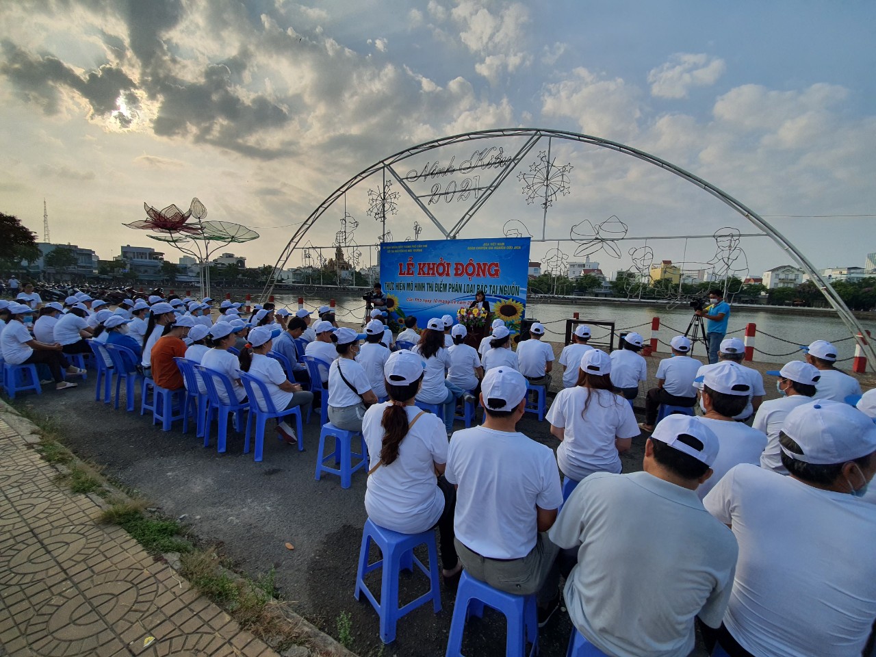 Hình đại diện